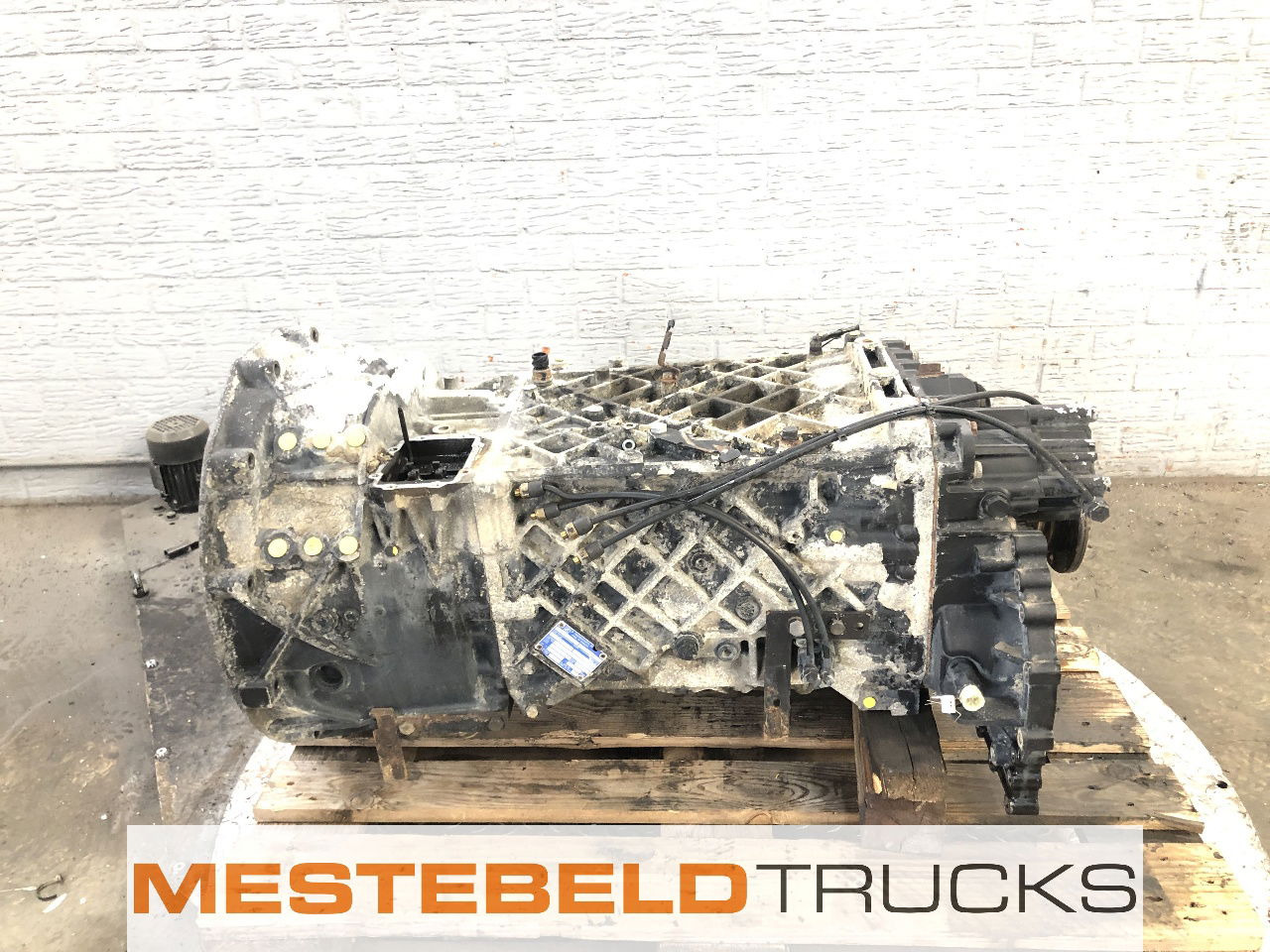 MAN Versnellingsbak 16 S 2221 TO HVA+ NA - Gearbox and parts for Truck: picture 3 MAN Versnellingsbak 16 S 2221 TO HVA+ NA - Gearbox and parts for Truck: picture 3
