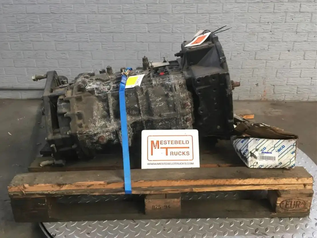 MAN Versnellingsbak 8S180 IT - Gearbox and parts for Truck: picture 1 MAN Versnellingsbak 8S180 IT - Gearbox and parts for Truck: picture 1