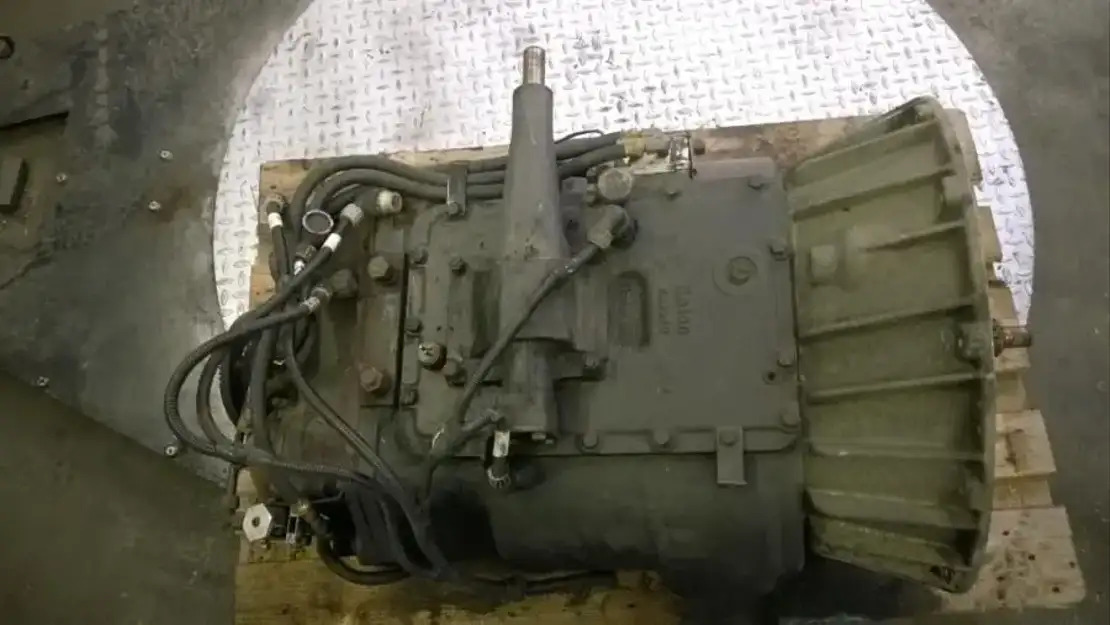 MAN Versnellingsbak Eaton RT11613 - Gearbox and parts for Truck: picture 4 MAN Versnellingsbak Eaton RT11613 - Gearbox and parts for Truck: picture 4