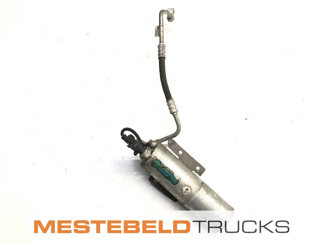 Mercedes-Benz Aircovloeistofreservoir - Cooling system for Truck: picture 1 Mercedes-Benz Aircovloeistofreservoir - Cooling system for Truck: picture 1