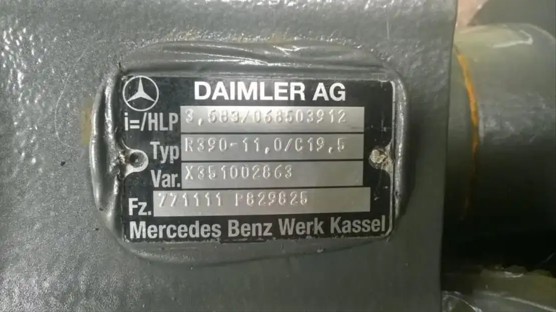 Mercedes-Benz Differentieel R390-11.0/C19.5 - Rear axle for Truck: picture 2 Mercedes-Benz Differentieel R390-11.0/C19.5 - Rear axle for Truck: picture 2