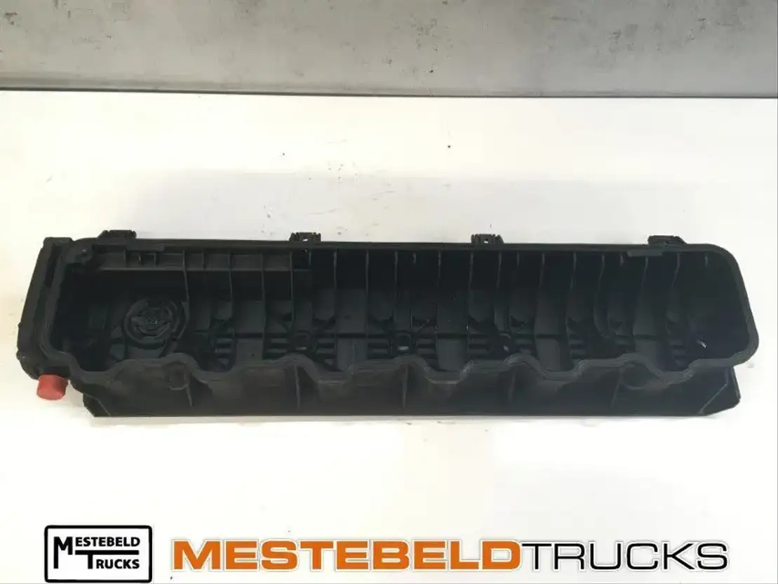 Mercedes-Benz Kleppendeksel Atego - Engine for Truck: picture 1 Mercedes-Benz Kleppendeksel Atego - Engine for Truck: picture 1