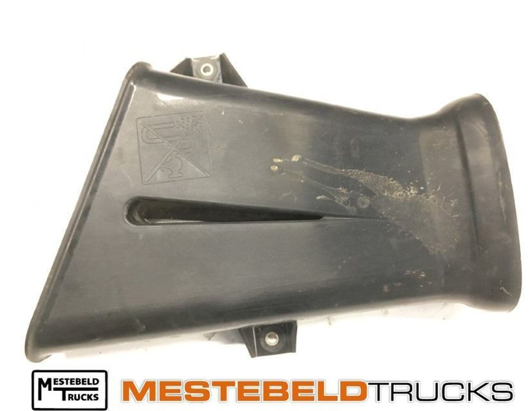 Mercedes-Benz Luchtkanaal - Air intake system for Truck: picture 1 Mercedes-Benz Luchtkanaal - Air intake system for Truck: picture 1