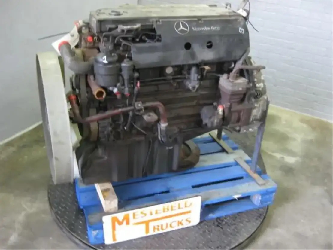 Mercedes-Benz Motor OM 906 LA II - Engine for Truck: picture 1 Mercedes-Benz Motor OM 906 LA II - Engine for Truck: picture 1
