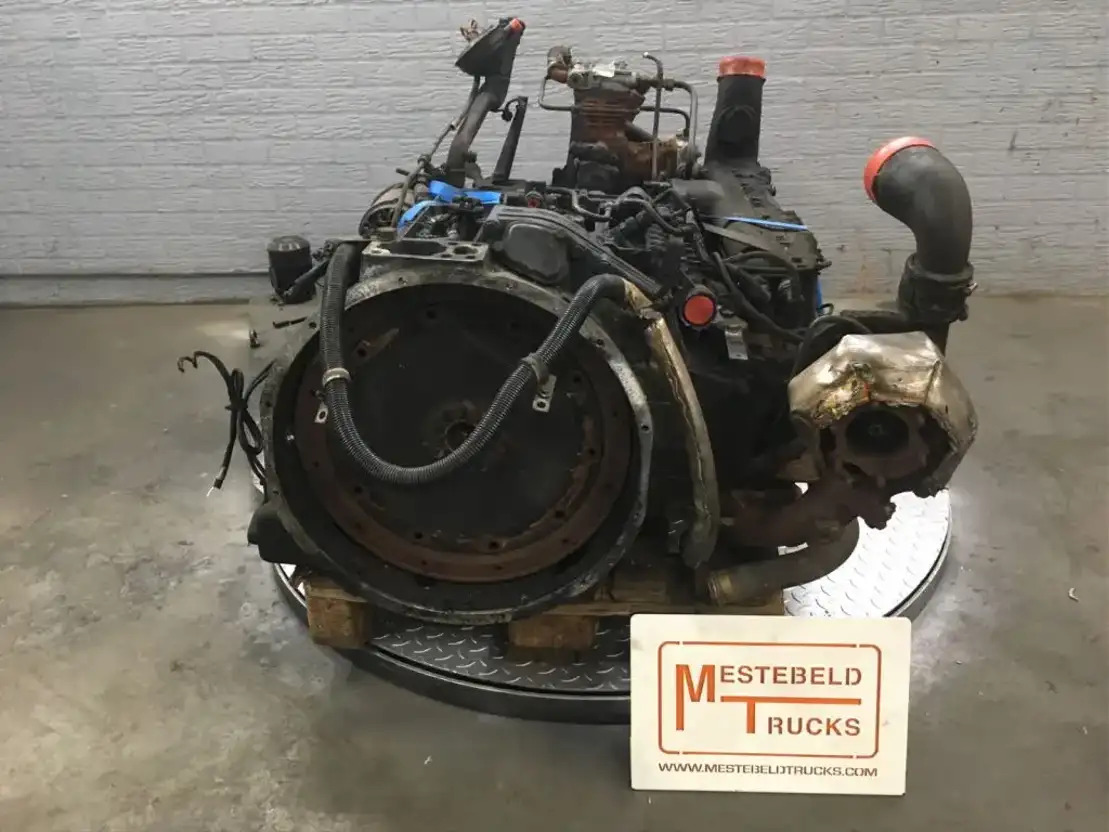 Mercedes-Benz Motor OM447 HLA III/4 - Engine for Truck: picture 2 Mercedes-Benz Motor OM447 HLA III/4 - Engine for Truck: picture 2