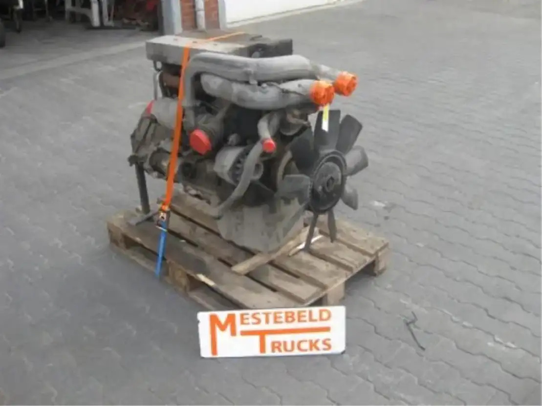 Mercedes-Benz OM 904 LA - Engine for Truck: picture 1 Mercedes-Benz OM 904 LA - Engine for Truck: picture 1