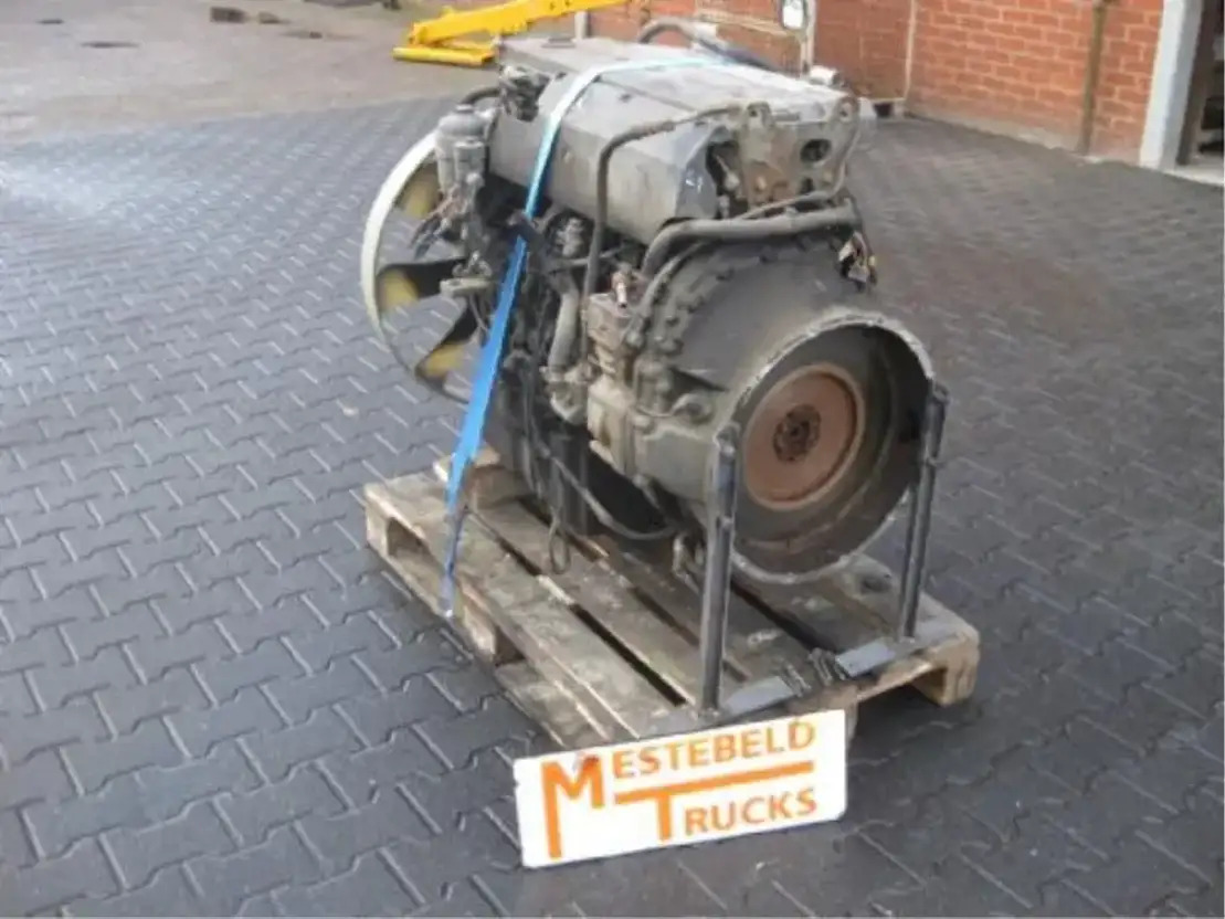 Mercedes-Benz OM 906 LA - Engine for Truck: picture 1 Mercedes-Benz OM 906 LA - Engine for Truck: picture 1