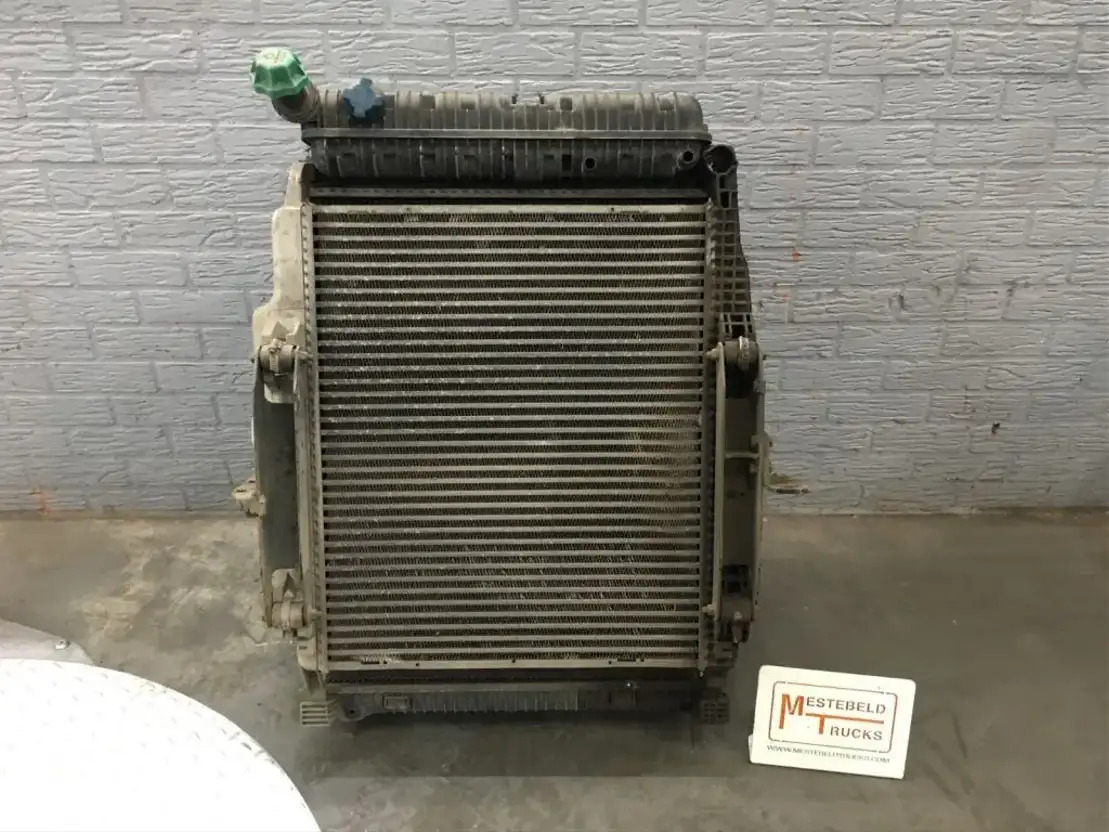 Mercedes-Benz Radiateur compleet - Cooling system for Truck: picture 1 Mercedes-Benz Radiateur compleet - Cooling system for Truck: picture 1