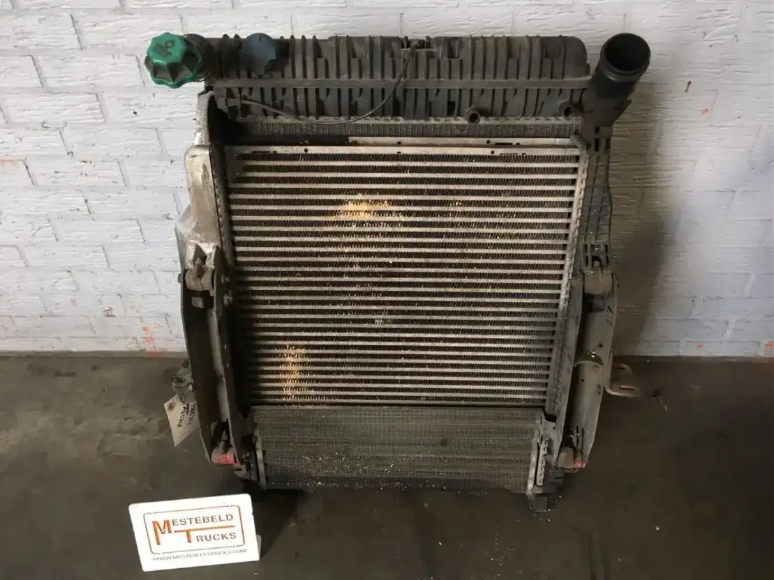 Mercedes-Benz Radiateur + intercooler - Cooling system for Truck: picture 1 Mercedes-Benz Radiateur + intercooler - Cooling system for Truck: picture 1