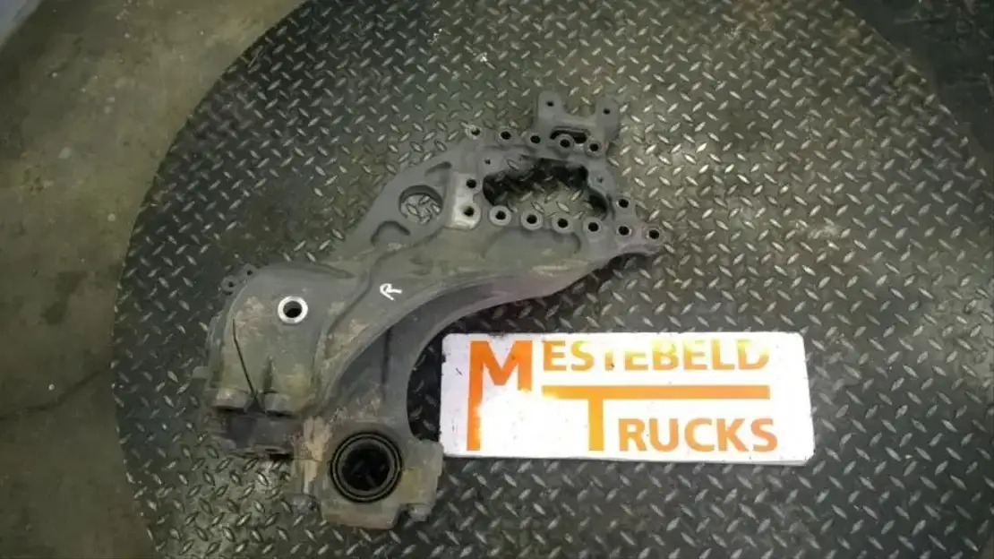 Mercedes-Benz Veerhand rechts - Frame/ Chassis for Truck: picture 1 Mercedes-Benz Veerhand rechts - Frame/ Chassis for Truck: picture 1