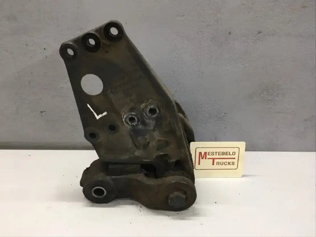 Mercedes-Benz Voorveerhand links - Frame/ Chassis for Truck: picture 1 Mercedes-Benz Voorveerhand links - Frame/ Chassis for Truck: picture 1