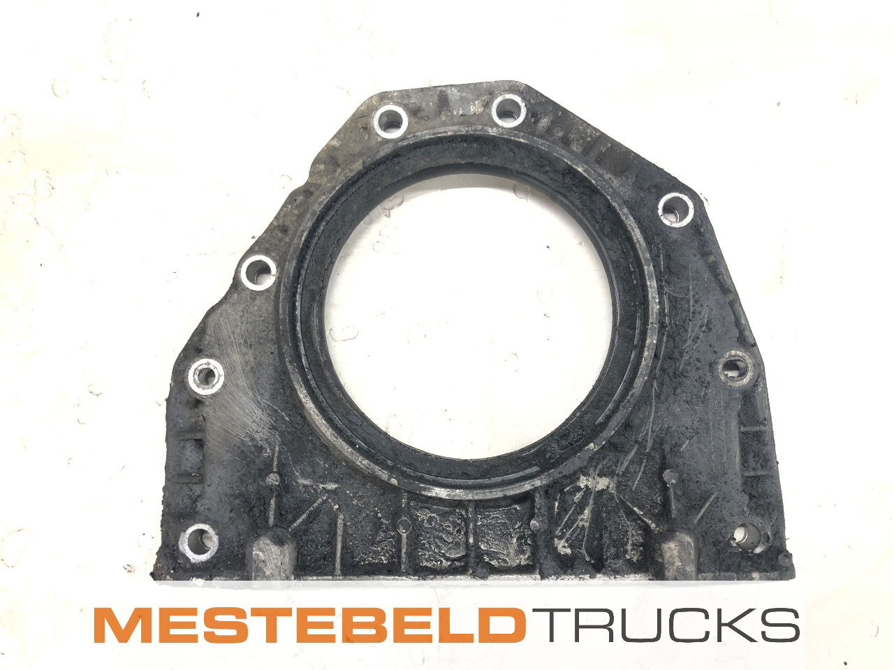 Renault Houder krukaskeerring - Engine and parts for Truck: picture 1 Renault Houder krukaskeerring - Engine and parts for Truck: picture 1