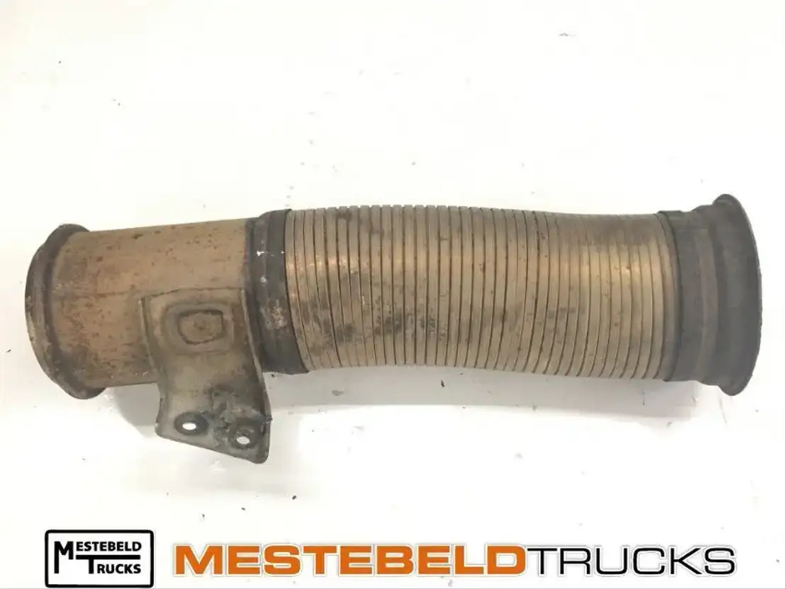 Scania Uitlaatpijp - Exhaust system for Truck: picture 1 Scania Uitlaatpijp - Exhaust system for Truck: picture 1