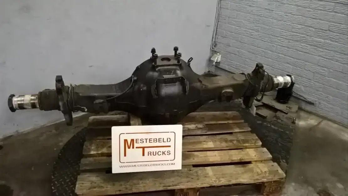 Volvo Achterasbanjo  - Rear axle for Truck: picture 1 Volvo Achterasbanjo  - Rear axle for Truck: picture 1