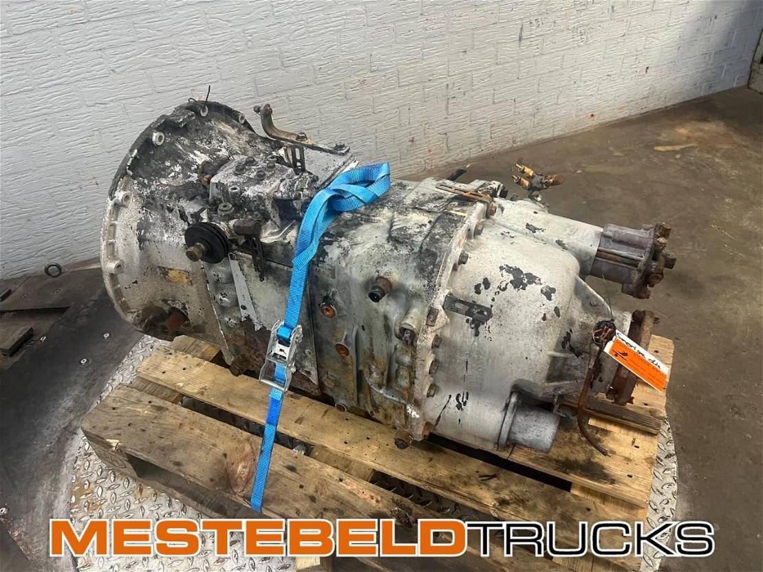 Volvo Versnellingsbak R 1700 - Gearbox for Truck: picture 1 Volvo Versnellingsbak R 1700 - Gearbox for Truck: picture 1