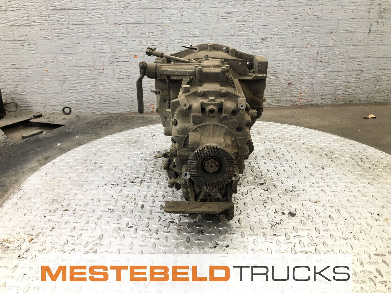 Volvo Versnellingsbak S5-42 FLC - Gearbox and parts for Truck: picture 2 Volvo Versnellingsbak S5-42 FLC - Gearbox and parts for Truck: picture 2