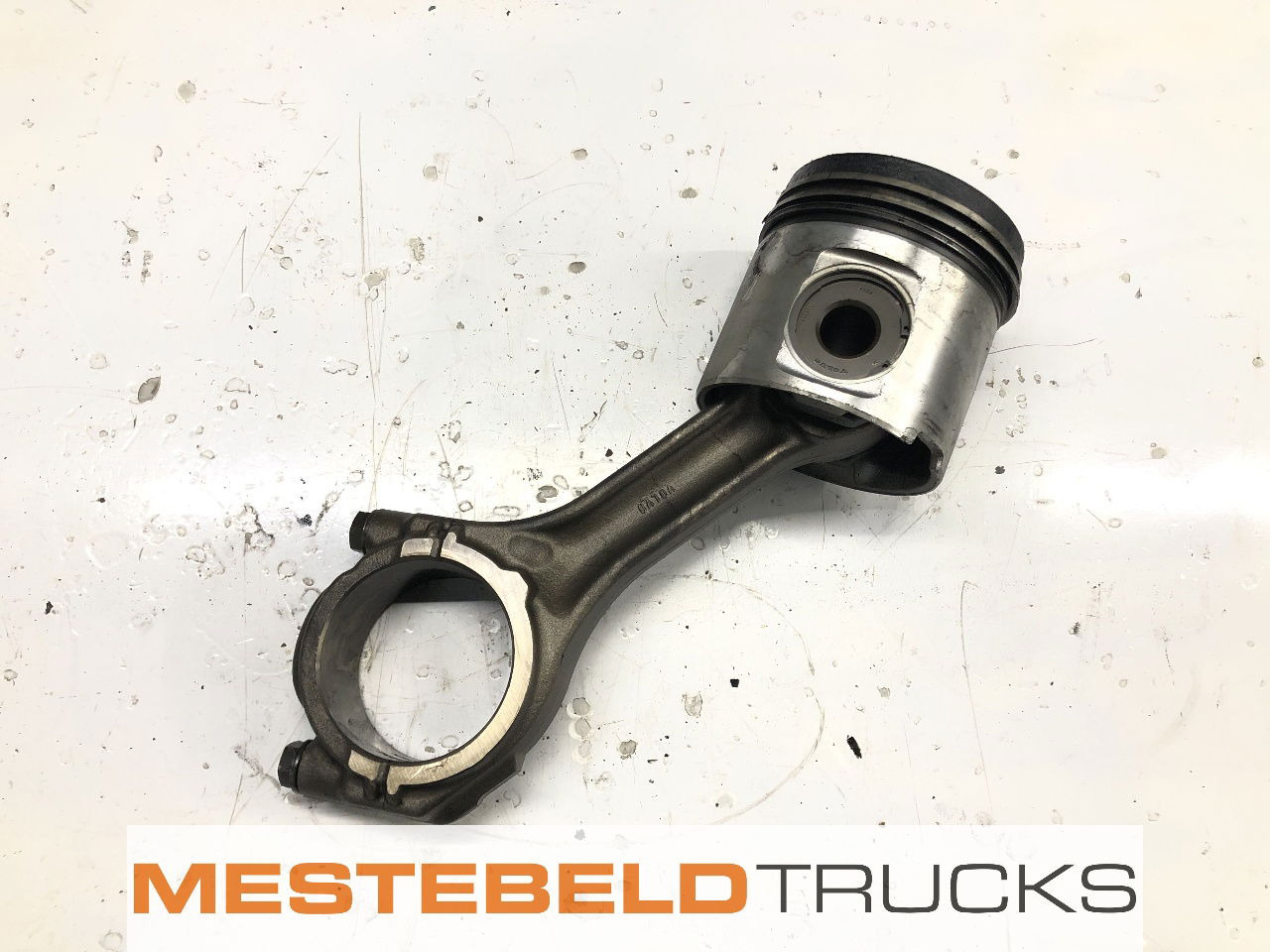 Volvo Zuiger + drijfstang FH-serie - Engine for Truck: picture 1 Volvo Zuiger + drijfstang FH-serie - Engine for Truck: picture 1