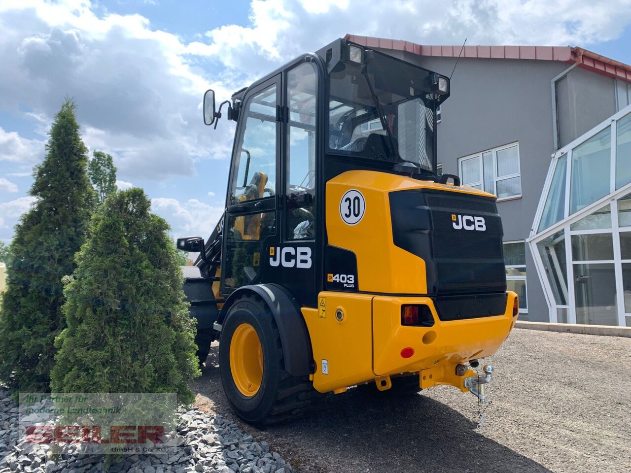 JCB 403 Agri Plus - Compact loader: picture 2 JCB 403 Agri Plus - Compact loader: picture 2
