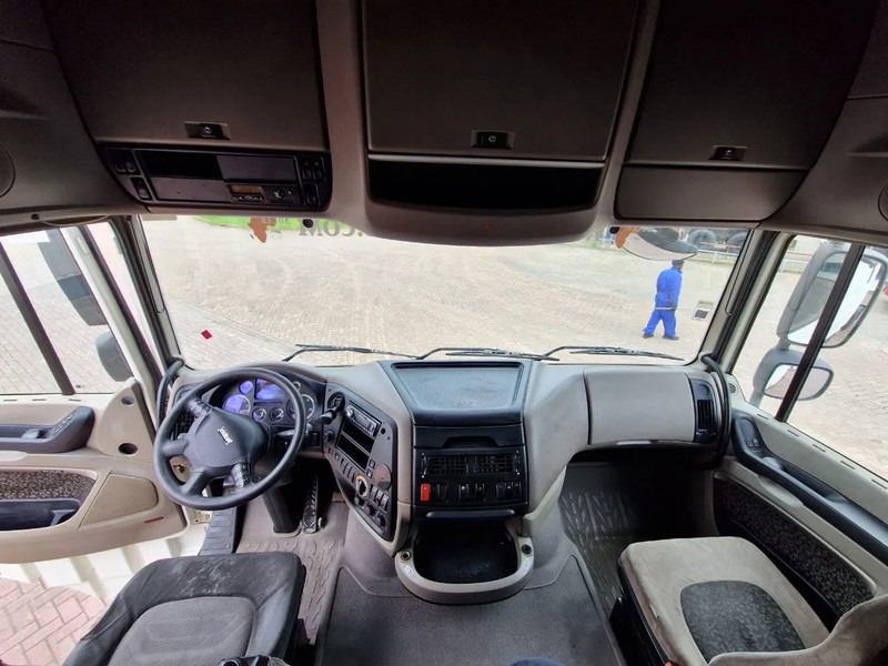 Tractor unit DAF XF 105.510 Euro 5 Automatic Retarder: picture 16 Tractor unit DAF XF 105.510 Euro 5 Automatic Retarder: picture 16