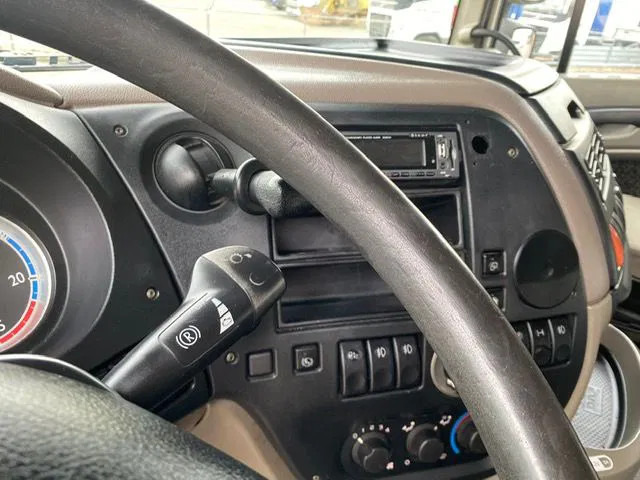 Tractor unit DAF XF 105.510 Euro 5 Automatic Retarder: picture 11 Tractor unit DAF XF 105.510 Euro 5 Automatic Retarder: picture 11