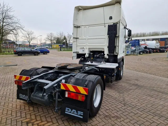 DAF XF 105.510 Euro 5 Automatic Retarder - Tractor unit: picture 5 DAF XF 105.510 Euro 5 Automatic Retarder - Tractor unit: picture 5