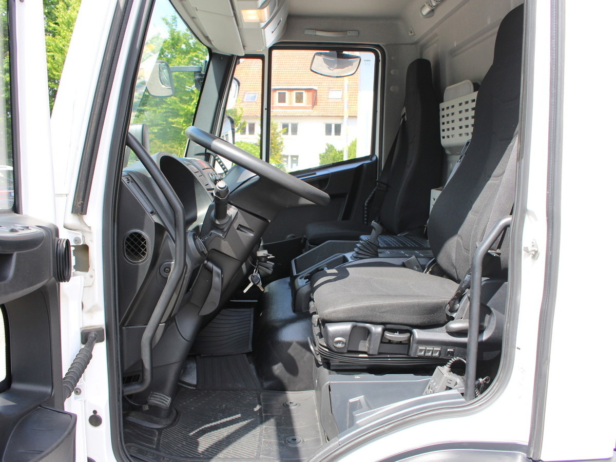 IVECO Euro Cargo 80E21 Alu Pritsche 6.10m! NEU AHK - Flatbed van: picture 4 IVECO Euro Cargo 80E21 Alu Pritsche 6.10m! NEU AHK - Flatbed van: picture 4