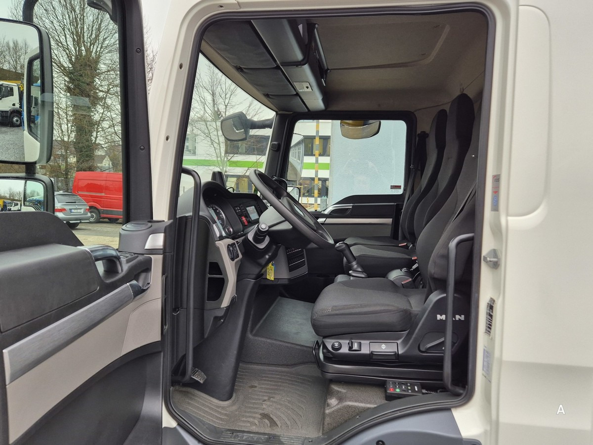 Autotransporter truck, Van MAN TGL 8.190 BL Autotransporter 76tkm! AHK 3.5T: picture 11