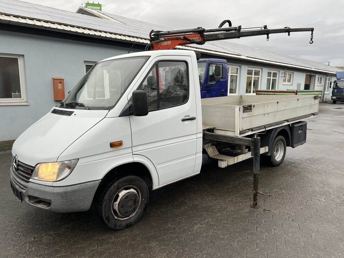 MERCEDES-BENZ Sprinter 413 313 Pritsche Kran Palfinger PC2300 - Flatbed van: picture 5 MERCEDES-BENZ Sprinter 413 313 Pritsche Kran Palfinger PC2300 - Flatbed van: picture 5