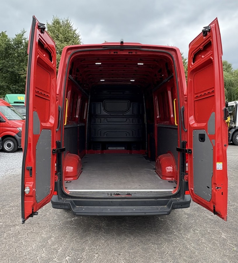 VW Crafter 35 Maxi L4H3 1Hand PDC - Panel van: picture 5 VW Crafter 35 Maxi L4H3 1Hand PDC - Panel van: picture 5