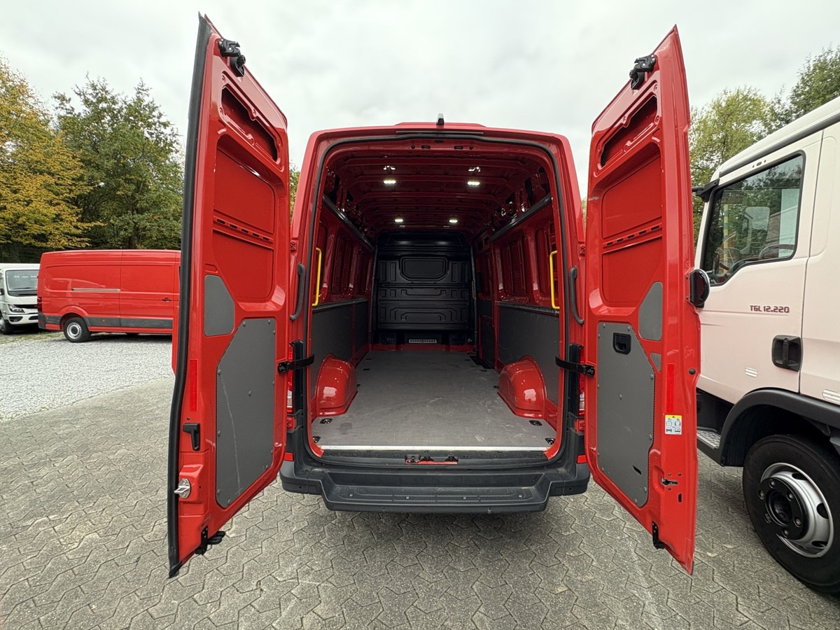 VW Crafter 35 Maxi L4H3 1Hand PDC sofort verfügbar! - Panel van: picture 4 VW Crafter 35 Maxi L4H3 1Hand PDC sofort verfügbar! - Panel van: picture 4