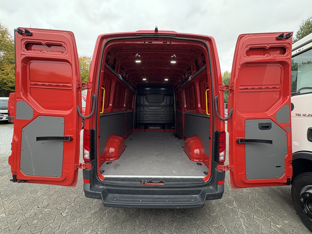 VW Crafter 35 Maxi L4H3 1Hand PDC sofort verfügbar! - Panel van: picture 5 VW Crafter 35 Maxi L4H3 1Hand PDC sofort verfügbar! - Panel van: picture 5