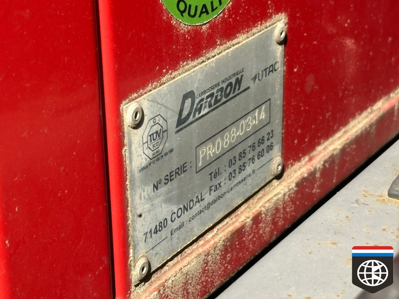 Mercedes-Benz AXOR 1833 TAIL LIFT - MANUAL GEARBOX - Curtainsider truck: picture 3 Mercedes-Benz AXOR 1833 TAIL LIFT - MANUAL GEARBOX - Curtainsider truck: picture 3