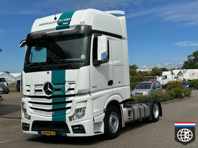 Mercedes-Benz ACTROS 1842 LLS - GIGA SPACE - NIGHT A/C - 2 X TANK - Tractor unit: picture 1 Mercedes-Benz ACTROS 1842 LLS - GIGA SPACE - NIGHT A/C - 2 X TANK - Tractor unit: picture 1