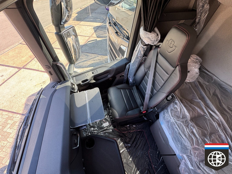 Scania 590 S King of the Road - FULL AIR - NEW TRUCK! - Tractor unit: picture 2 Scania 590 S King of the Road - FULL AIR - NEW TRUCK! - Tractor unit: picture 2