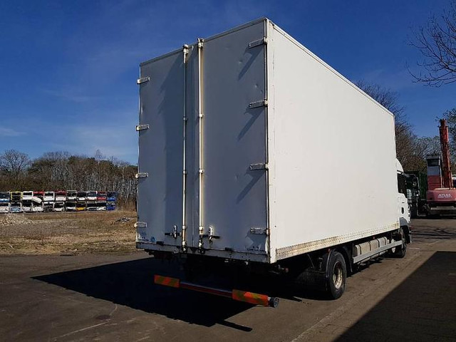 MAN TGL 12.210 4x2 BL - Box truck: picture 4 MAN TGL 12.210 4x2 BL - Box truck: picture 4