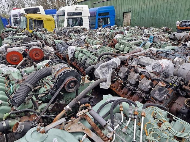 Spare parts Mercedes-Benz OM 422: picture 13 Spare parts Mercedes-Benz OM 422: picture 13