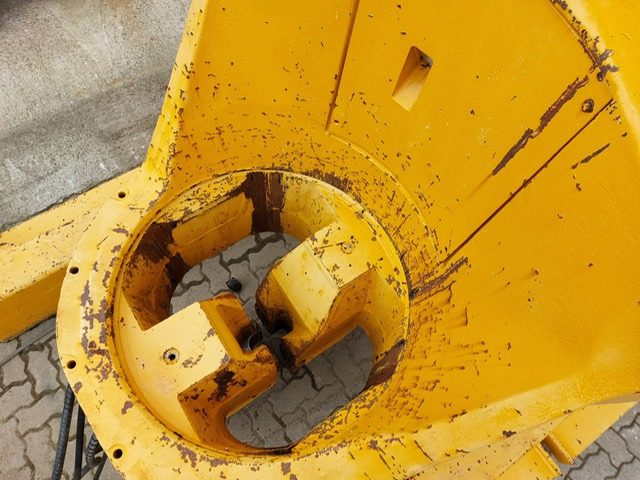 GIKEN SILENT PILER ZP100 + EU200 - Pile driver: picture 4 GIKEN SILENT PILER ZP100 + EU200 - Pile driver: picture 4