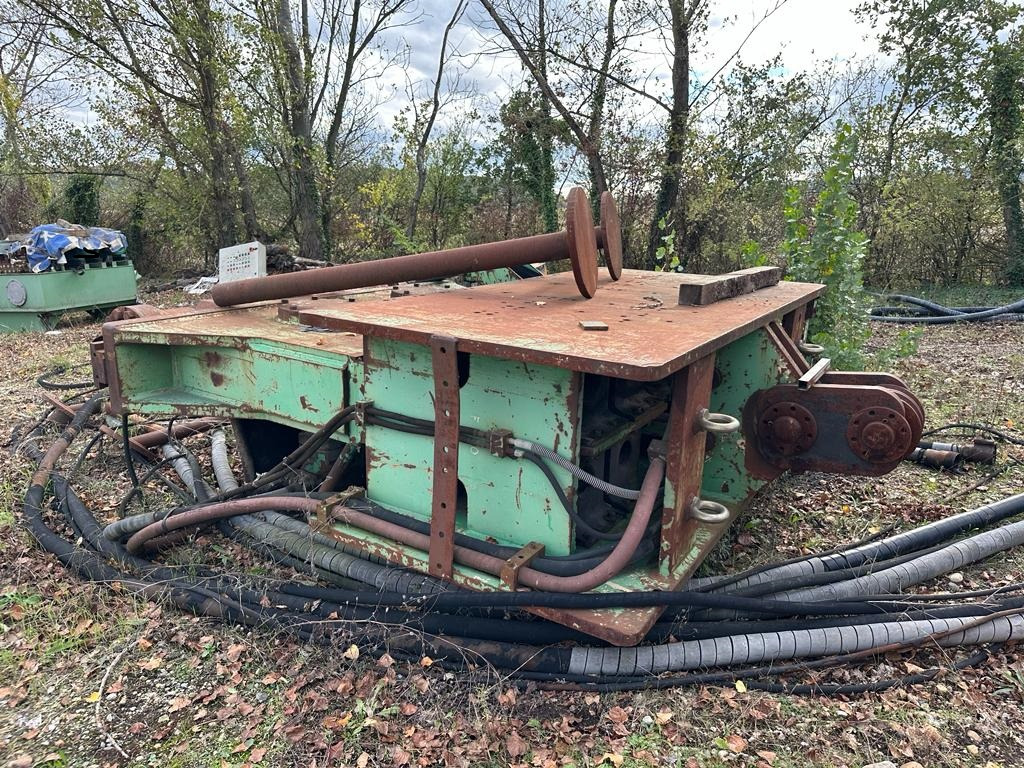 ICE 8514 + 780 - Pile driver: picture 5 ICE 8514 + 780 - Pile driver: picture 5