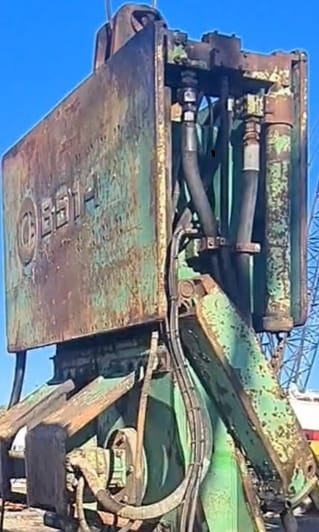 ICE 8514 + 780 - Pile driver: picture 2 ICE 8514 + 780 - Pile driver: picture 2