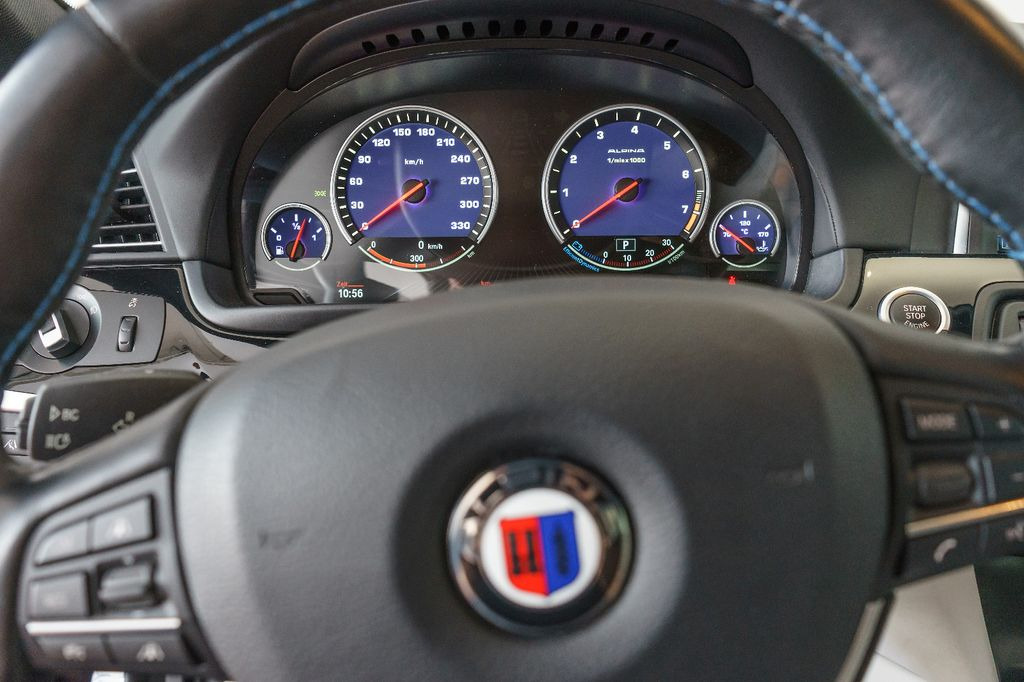 Sedan ALPINA B5 4.4 Bi-Turbo/BMW Night Vision/kompl. Historie: picture 9