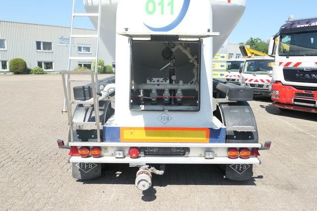 Feldbinder EUT 37.5, 1 Kammer, 37m³, SAF, Luft-Lift - Silo semi-trailer: picture 5 Feldbinder EUT 37.5, 1 Kammer, 37m³, SAF, Luft-Lift - Silo semi-trailer: picture 5
