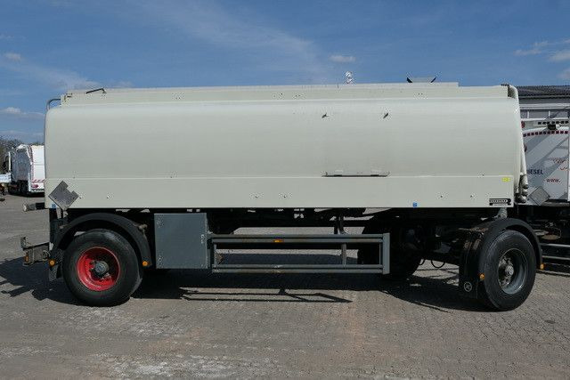 Kässbohrer TA 20 B, 3 Kammern, 21m³,Oben- u. Untenbefüllung - Tank trailer: picture 2 Kässbohrer TA 20 B, 3 Kammern, 21m³,Oben- u. Untenbefüllung - Tank trailer: picture 2