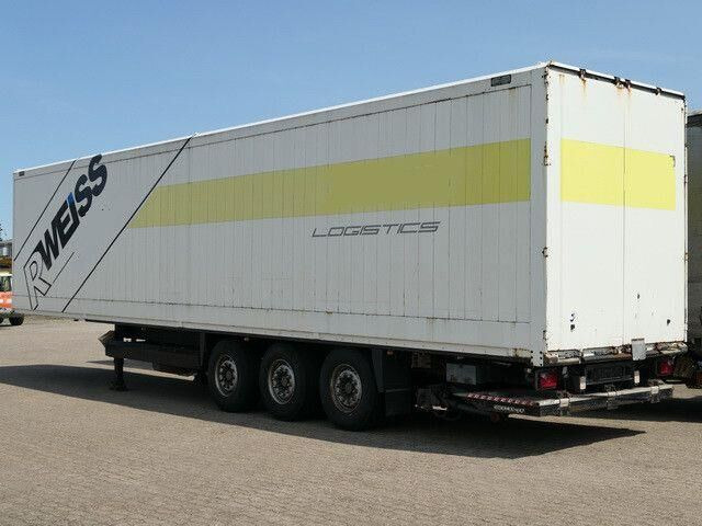 Krone SDK 27, Schlüssellochblech, LBW, Luft-Lift, SAF - Closed box semi-trailer: picture 3 Krone SDK 27, Schlüssellochblech, LBW, Luft-Lift, SAF - Closed box semi-trailer: picture 3