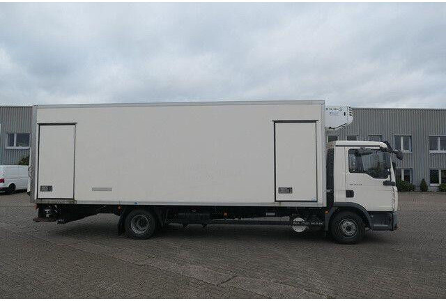 MAN 12.210 TGL, Thermo King, Trennwand, LBW, Klima - Refrigerator truck: picture 3 MAN 12.210 TGL, Thermo King, Trennwand, LBW, Klima - Refrigerator truck: picture 3