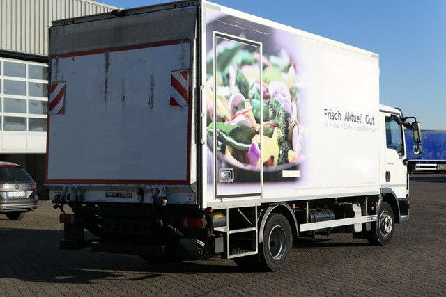 MAN 12.220 TGL BL, Carrier XARIOS 600, LBW, 2 Kamern - Refrigerator truck: picture 2 MAN 12.220 TGL BL, Carrier XARIOS 600, LBW, 2 Kamern - Refrigerator truck: picture 2