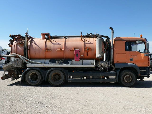 MAN 26.360 FDLC 6x4, Saug- u. Spülaufbau, 14m³ - Vacuum truck: picture 4 MAN 26.360 FDLC 6x4, Saug- u. Spülaufbau, 14m³ - Vacuum truck: picture 4
