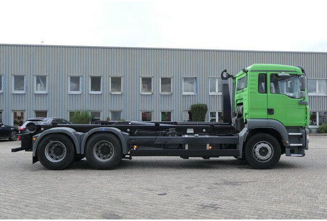 Hook lift truck MAN 26.390 TGA BL 6x4, VDL S-21 6200, Klima, Luftfe.: picture 6 Hook lift truck MAN 26.390 TGA BL 6x4, VDL S-21 6200, Klima, Luftfe.: picture 6