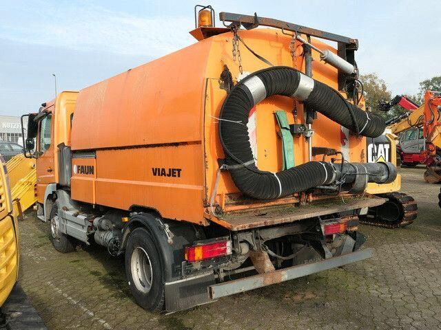 Mercedes-Benz 1018 Atego 4x2, Faun Viatec, Viajet 5R, Klima - Road sweeper: picture 5 Mercedes-Benz 1018 Atego 4x2, Faun Viatec, Viajet 5R, Klima - Road sweeper: picture 5