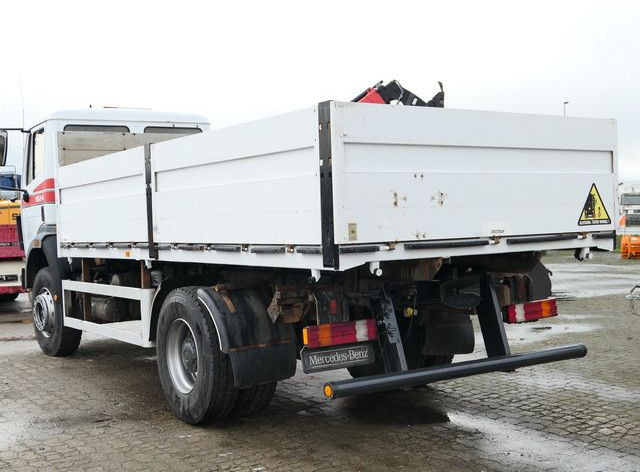 Mercedes-Benz 1824 AK 4x4, Allrad, AHK, Blattfederung, 168tkm - Dropside/ Flatbed truck: picture 3 Mercedes-Benz 1824 AK 4x4, Allrad, AHK, Blattfederung, 168tkm - Dropside/ Flatbed truck: picture 3
