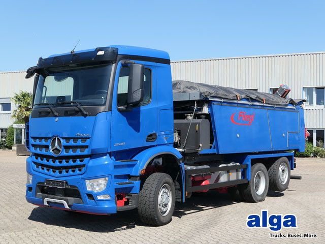 Mercedes-Benz 2548 L Arocs, HydroDrive, Fliegl Thermo Ashalt - Asphalt distributor: picture 1 Mercedes-Benz 2548 L Arocs, HydroDrive, Fliegl Thermo Ashalt - Asphalt distributor: picture 1